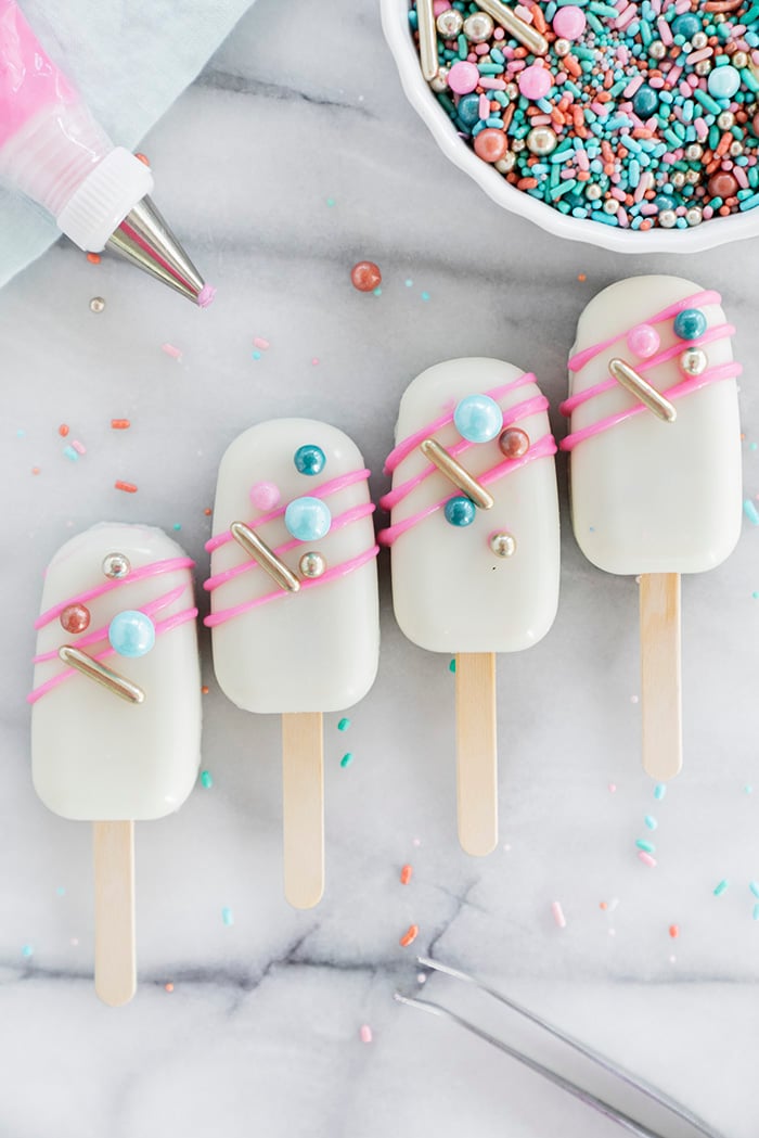 Cakesicles (12 Pack)